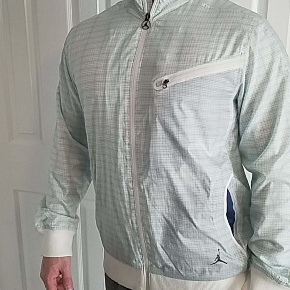 Jordan Windbreaker